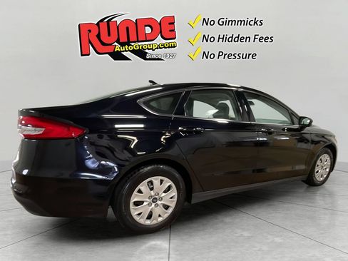 Used 2020 Ford Fusion S FWD image 6