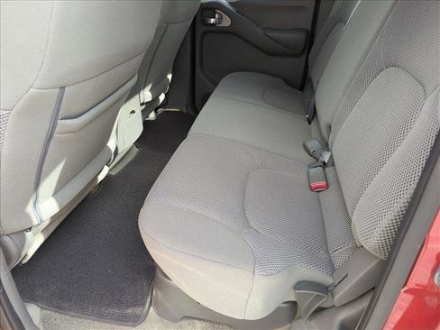 Used 2018 Nissan Frontier SV w/ Value Truck Package image 13