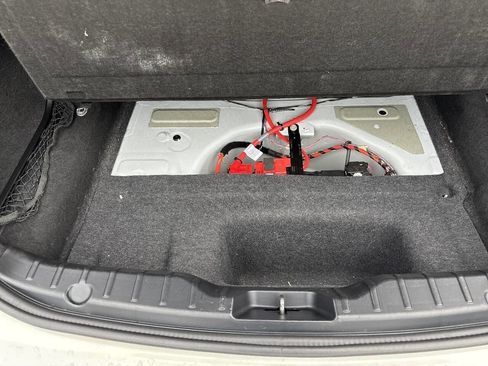 Used 2013 BMW 528i xDrive Sedan image 14