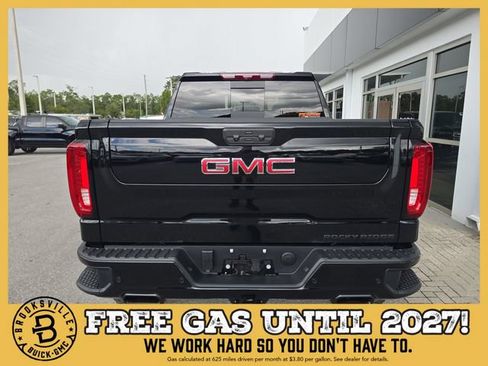 New 2026 GMC Sierra 1500 AT4 w/ AT4 Premium Package AWD/4WD image 7