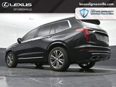 Used 2023 Cadillac XT6 Premium Luxury FWD image 40
