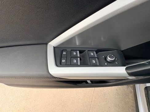 Used 2022 Audi Q3 2.0T Premium Plus image 12