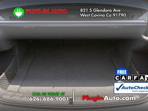 Used 2020 BMW 330i Sedan w/ M Sport Package RWD image 12