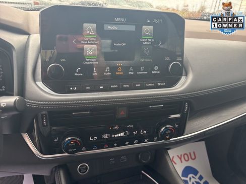 Used 2022 Nissan Rogue Platinum w/ Head-Up Display Package AWD/4WD image 24