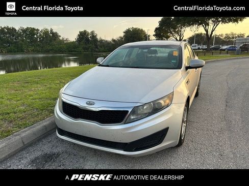 Used 2011 Kia Optima LX w/ Convenience Pkg FWD image 1