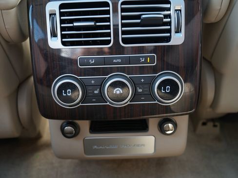 Used 2017 Land Rover Range Rover Supercharged image 43