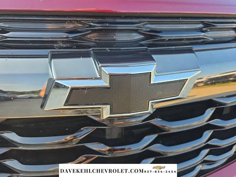 Used 2025 Chevrolet TrailBlazer RS w/ Convenience Package AWD/4WD image 38