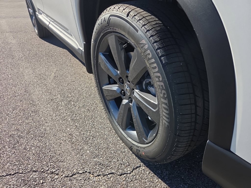 New 2026 Honda Pilot Sport image 10