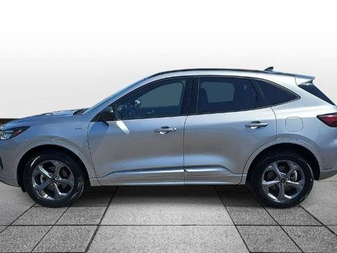 Certified 2023 Ford Escape ST-Line AWD/4WD image 8