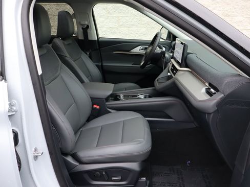New 2026 Ford Explorer Active AWD/4WD image 34