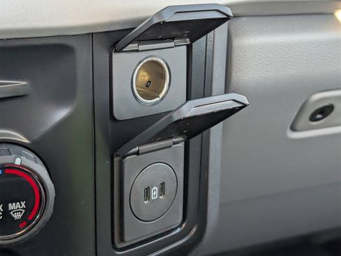 New 2026 Ford F250 XL w/ XL Chrome Package image 18