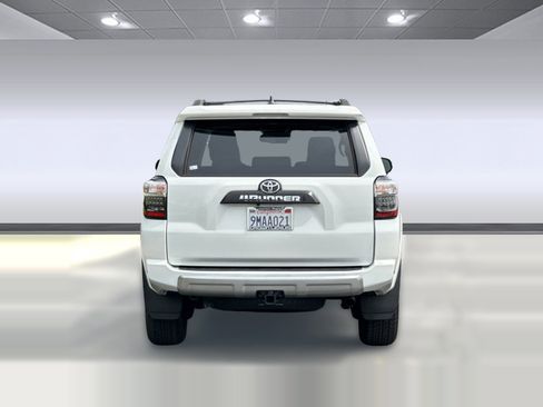 Used 2024 Toyota 4Runner TRD Off-Road Premium w/ Moonroof Package image 9