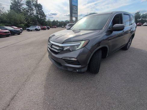Used 2017 Honda Pilot EX-L image 14