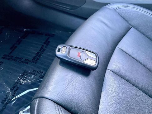 Used 2018 Audi A4 2.0T Premium image 14