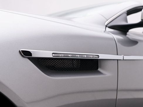 Used 2016 Aston Martin DB9 GT RWD image 29