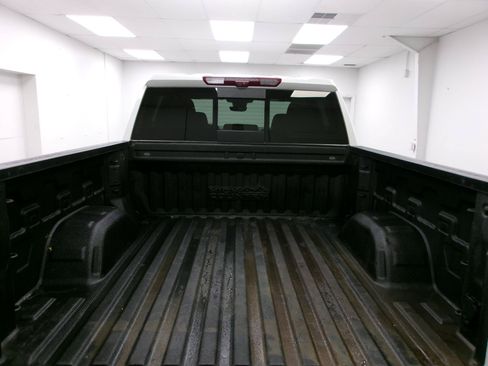 Used 2024 Chevrolet Silverado 1500 High Country w/ High Country Premium Package AWD/4WD image 12