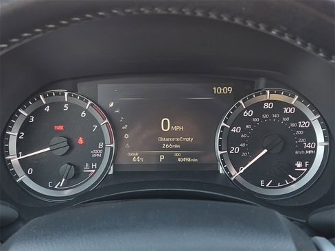 Used 2024 Toyota Highlander XLE image 14