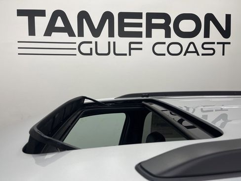 New 2025 Jeep Grand Cherokee Altitude image 10