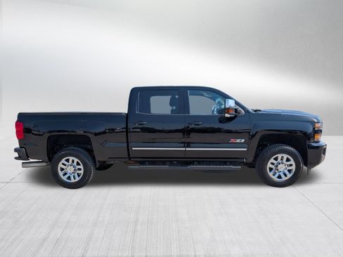 Used 2018 Chevrolet Silverado 3500 LT w/ LT Convenience Package AWD/4WD image 6