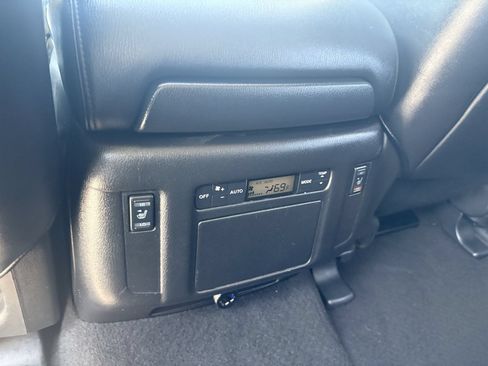 Used 2014 INFINITI QX80 2WD w/ Theater Package image 18