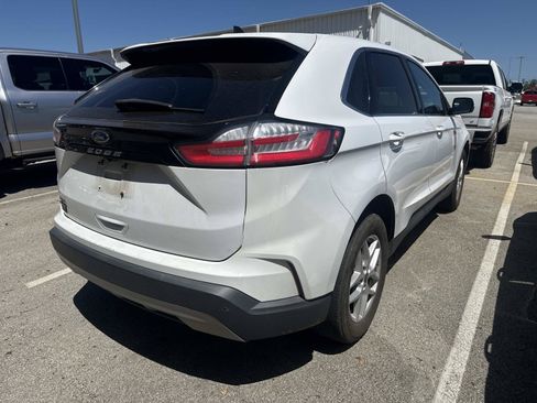 Used 2021 Ford Edge SEL FWD image 4