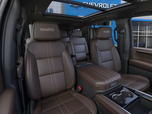 New 2026 Chevrolet Tahoe High Country AWD/4WD image 16