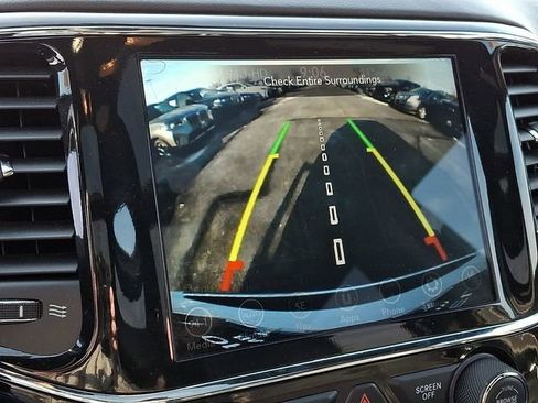 Used 2021 Jeep Grand Cherokee Overland image 25