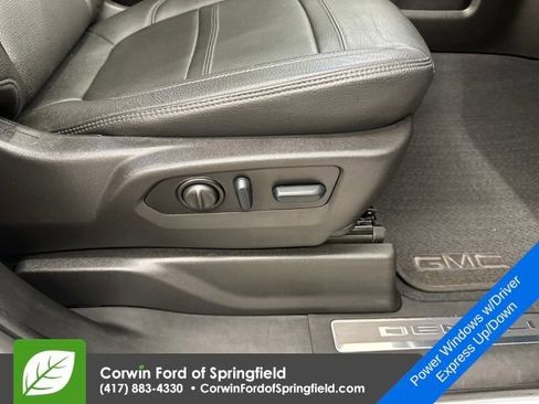 Used 2022 GMC Sierra 2500 Denali w/ Denali Ultimate Package image 11