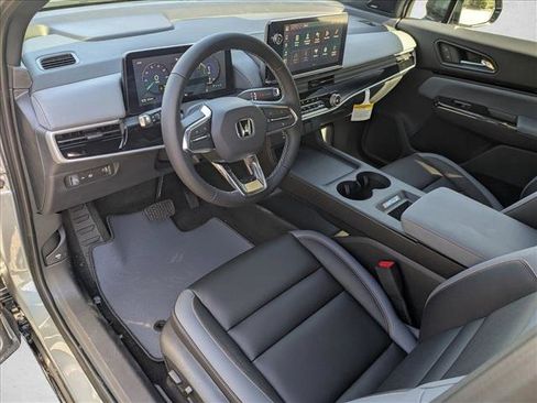 New 2026 Honda Prologue Touring image 3