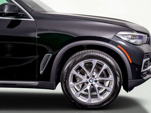 Used 2023 BMW X5 sDrive40i w/ Parking Assistance Package image 7