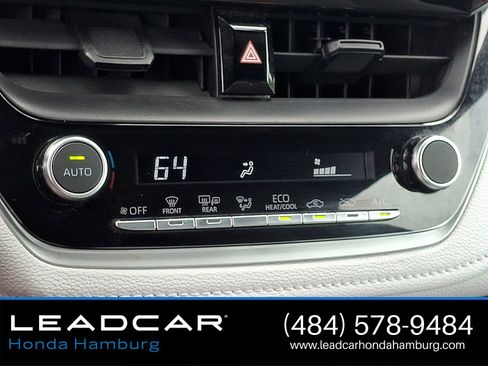 Used 2024 Toyota Corolla SE w/ SE Convenience Package FWD image 16