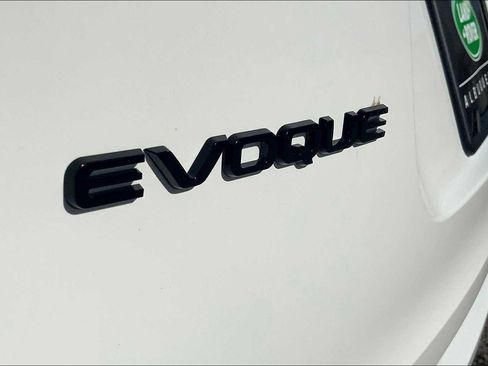 Used 2025 Land Rover Range Rover Evoque Dynamic SE AWD/4WD image 30