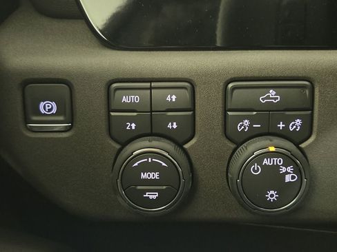 New 2026 Chevrolet Silverado 1500 LT AWD/4WD image 22