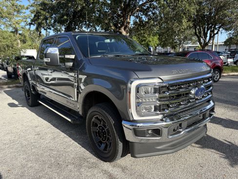 Used 2024 Ford F250 Lariat w/ Chrome Package AWD/4WD image 1