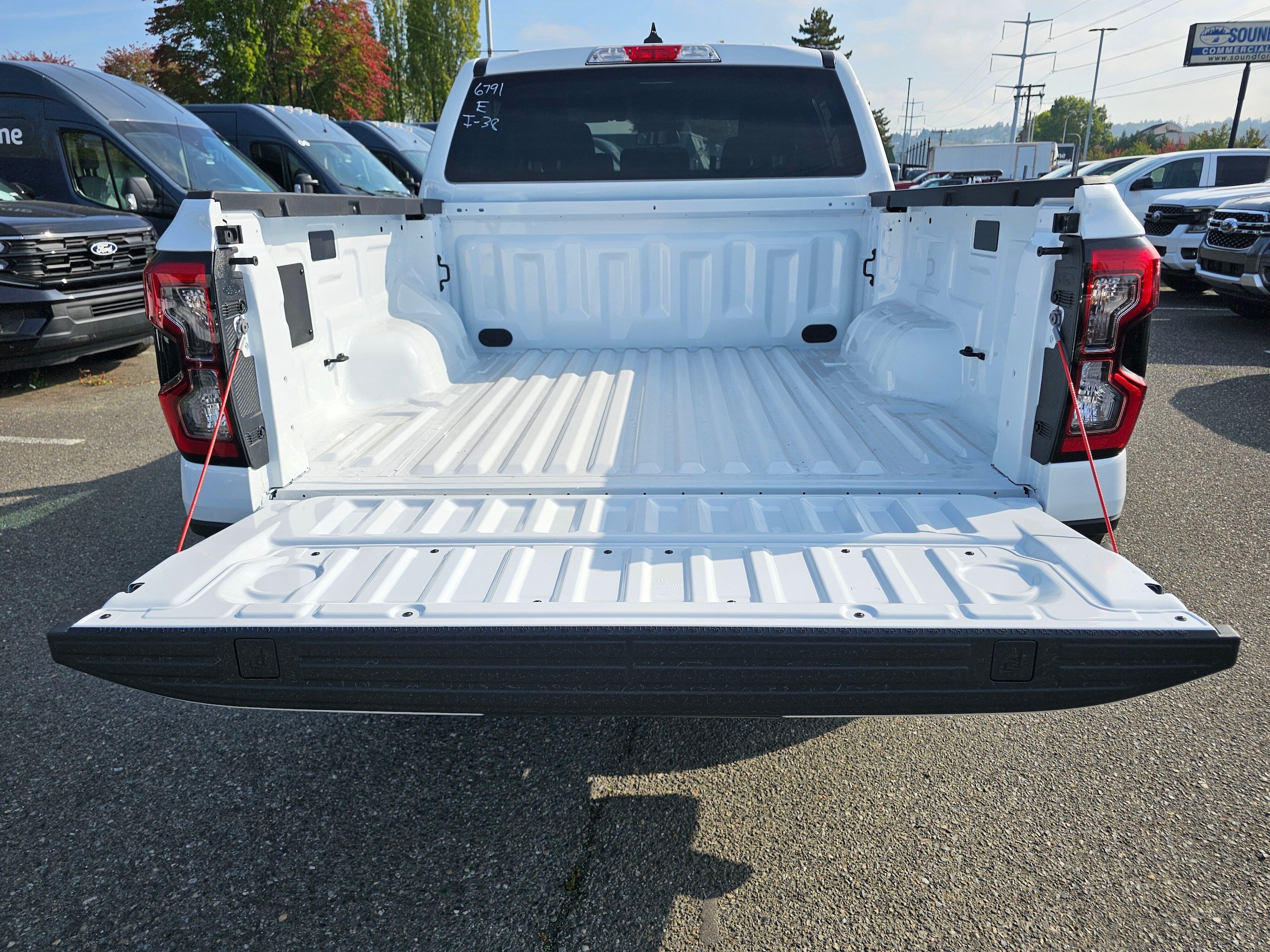 New 2026 Ford Ranger XL w/ Trailer Tow Package AWD/4WD image 10