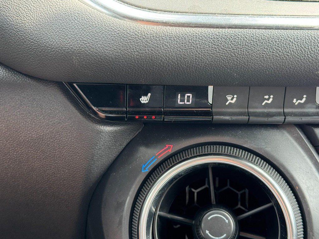 Used 2024 Chevrolet Blazer LT w/ Convenience Package FWD image 23
