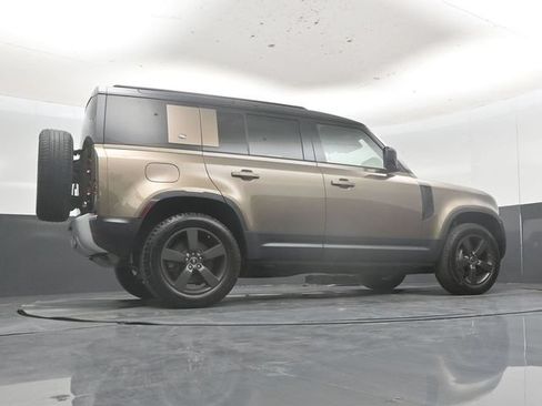 Used 2020 Land Rover Defender 110 SE AWD/4WD image 54