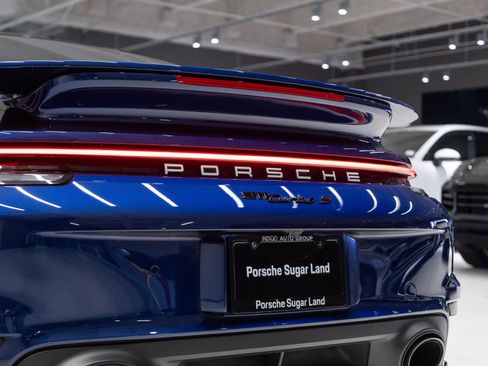 Certified 2021 Porsche 911 Turbo S AWD/4WD image 32