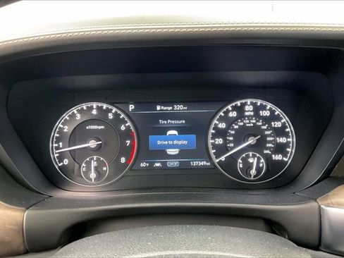 Used 2021 Genesis G90 3.3T Premium image 25