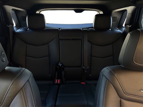 New 2025 Cadillac XT5 Premium Luxury image 17