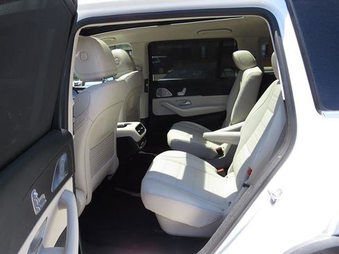 Certified 2021 Mercedes-Benz GLS 450 4MATIC image 20