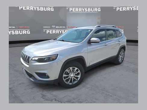 Used 2020 Jeep Cherokee Latitude Plus w/ Cold Weather Group AWD/4WD image 1