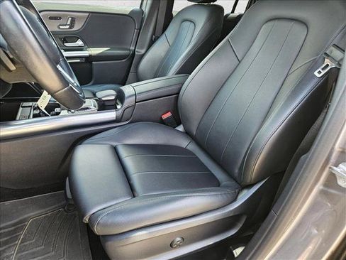 Certified 2021 Mercedes-Benz GLA 250 4MATIC image 13