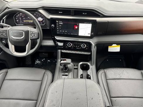 New 2026 GMC Sierra 1500 Denali w/ Denali Reserve Package image 15