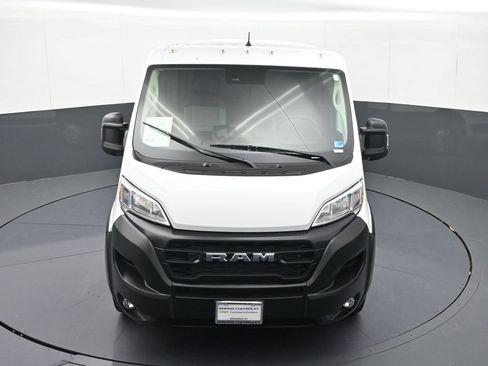Used 2025 RAM ProMaster 2500 w/ Convenience Group FWD image 33