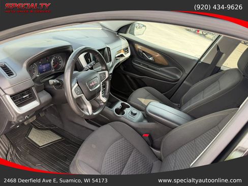 Used 2019 GMC Terrain SLE w/ LPO, Floor Liner Package AWD/4WD image 13