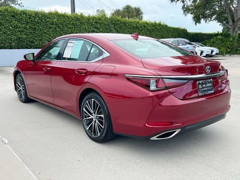 Certified 2024 Lexus ES 350 w/ Premium Package FWD image 5