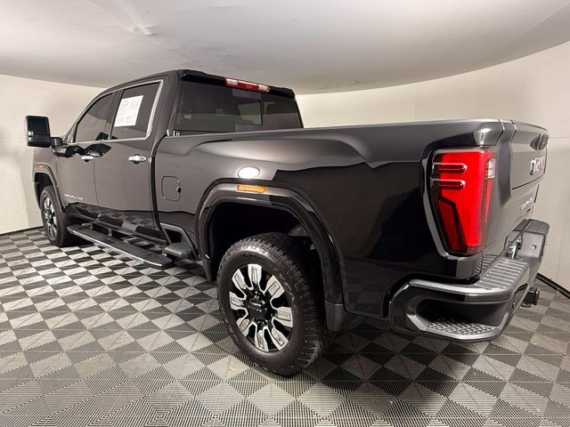 Used 2026 GMC Sierra 2500 Denali w/ Denali Reserve Package AWD/4WD image 4