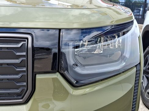 New 2026 Jeep Cherokee Laredo AWD/4WD image 4