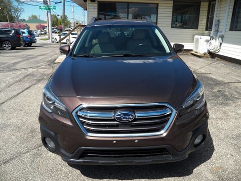Used 2019 Subaru Outback 3.6R Limited w/ Protection Package #1 AWD/4WD image 3